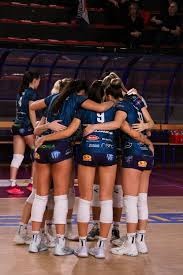 意天空：升班马克雷莫内塞正与前莱斯特城前锋瓦尔迪进行谈判